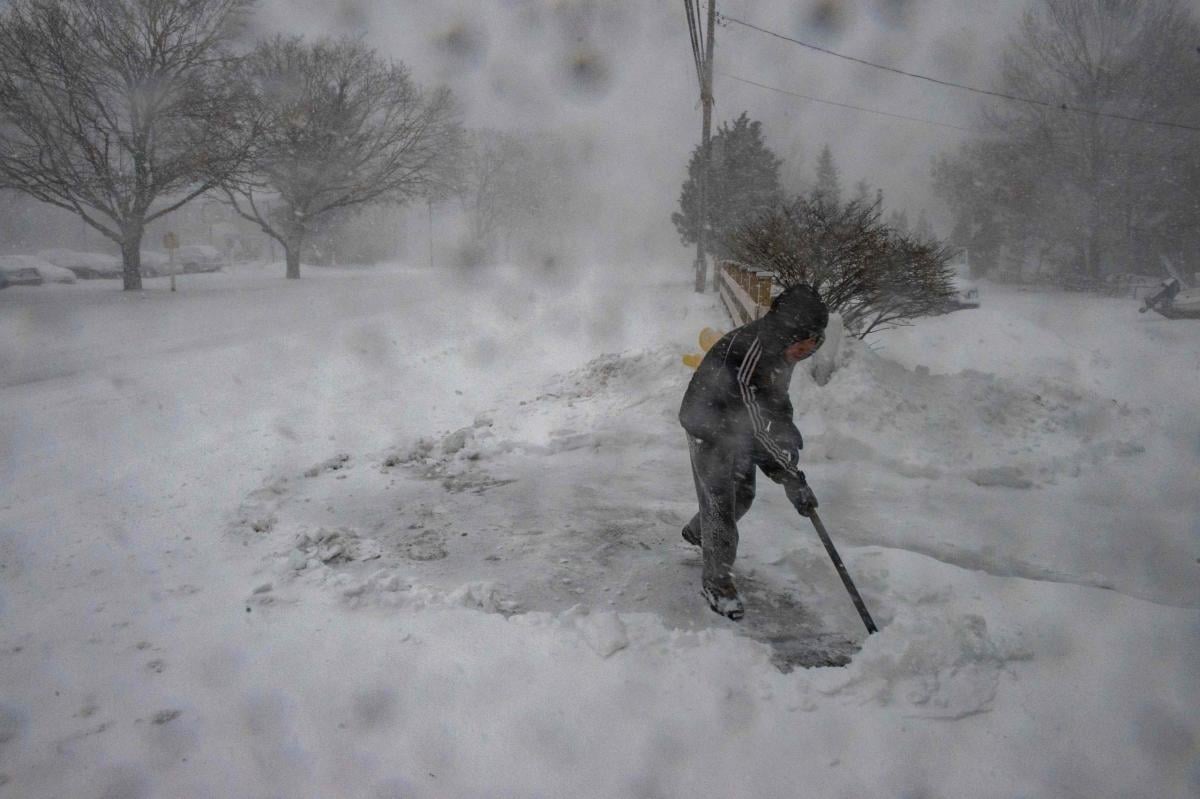 Stati Uniti: dichiarato stato di emergenza neve e temperature glaci…