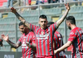 Serie B il punto Cremonese ritorno in vetta Lecce ko a Reggio Calabria