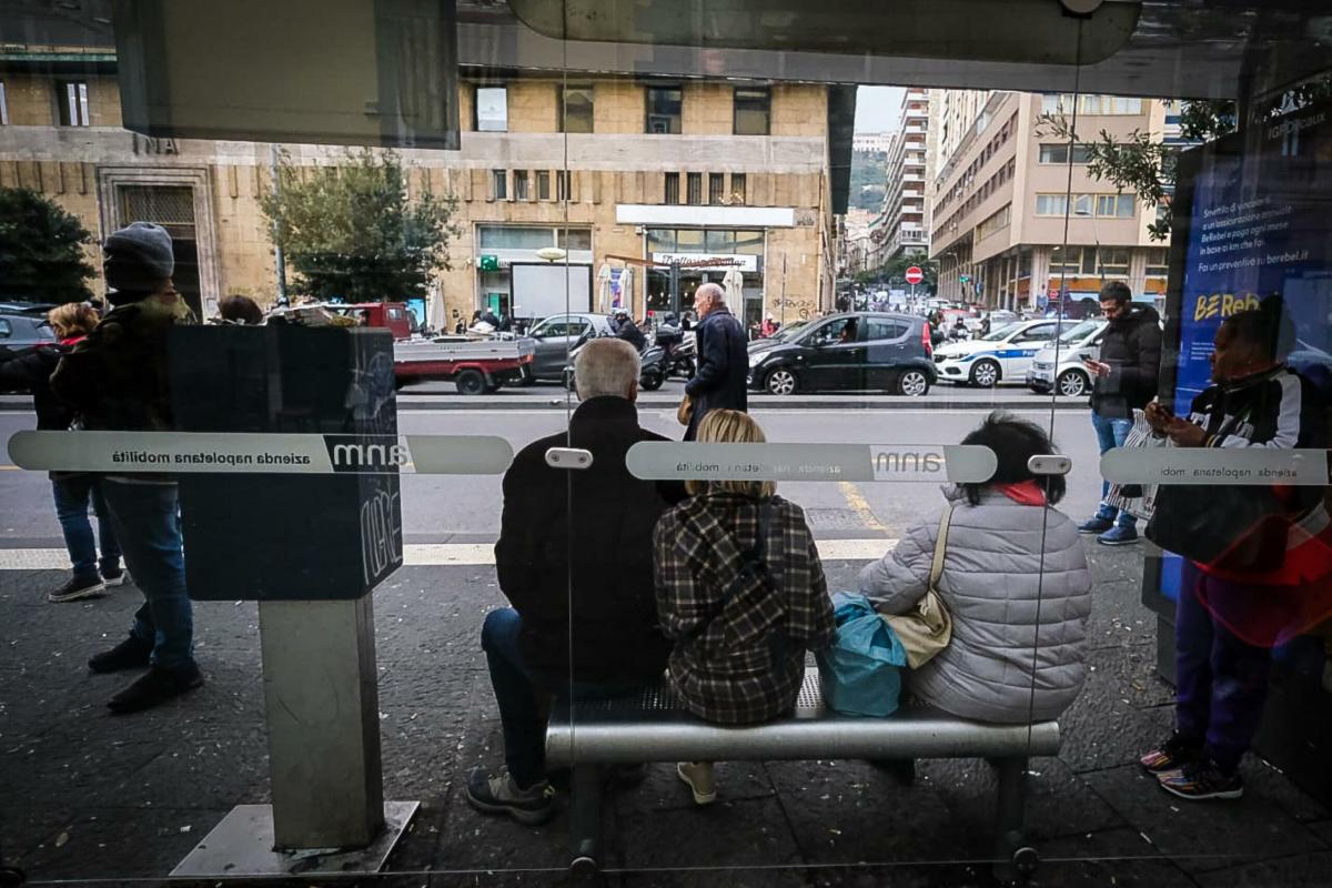 Napoli, sciopero mezzi 15 dicembre 2023: orari e motivazioni