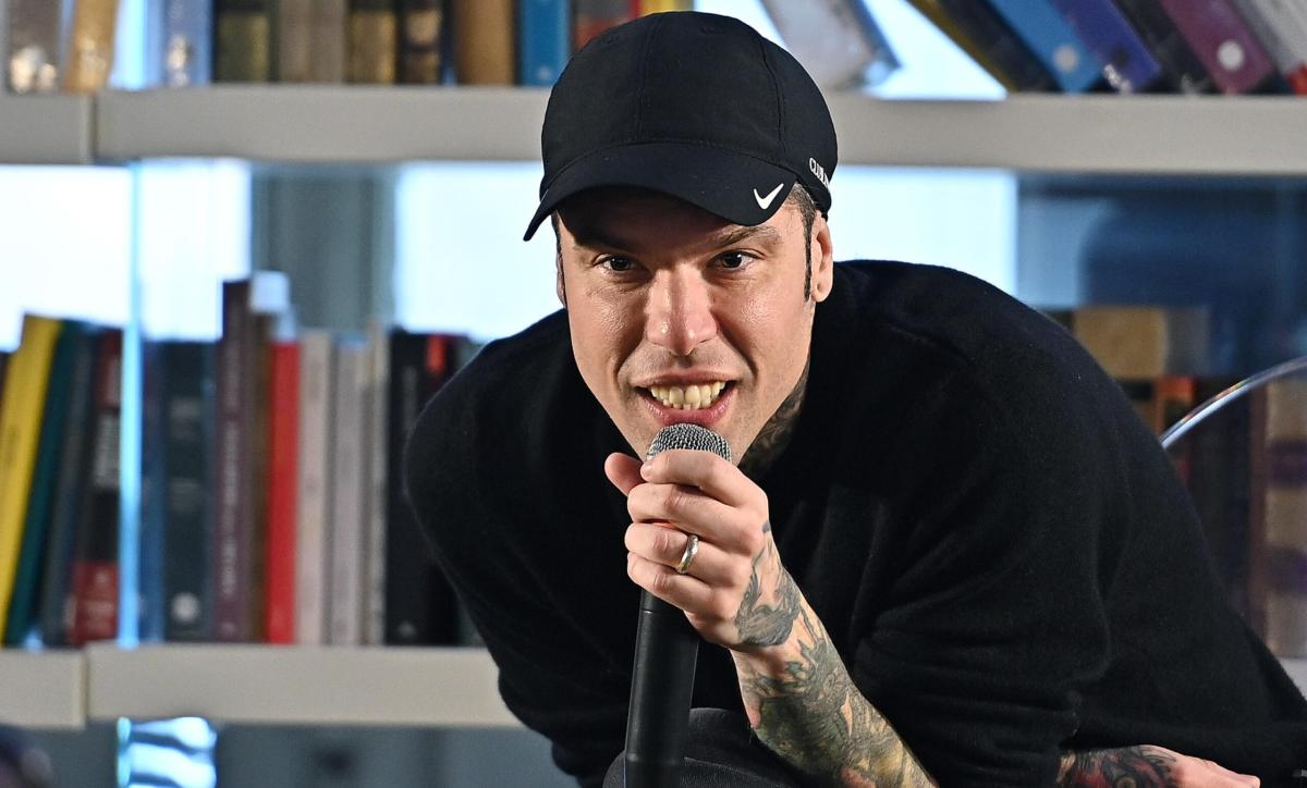 Fedez, fan preoccupati per le sue condizioni di salute: le ipotesi