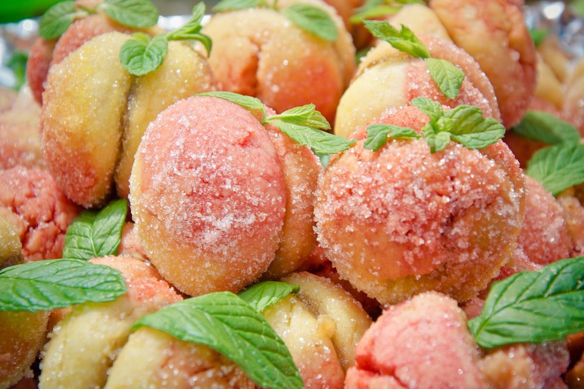 Frutto o dessert? Ecco la ricetta delle pesche dolci