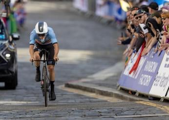 Vuelta a España, Caruso su Evenepoel: “Come stare dietro a uno scooter”