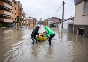 Maltempo in Emilia-Romagna, gli aggiornamenti: almeno 9. Musumeci: “Altri 20 milioni”. Stato d’emergenza anche a Rimini