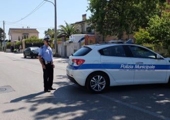 Rimini, incidente in via Marecchiese ieri sera: frontale fra due auto, grave una minorenne