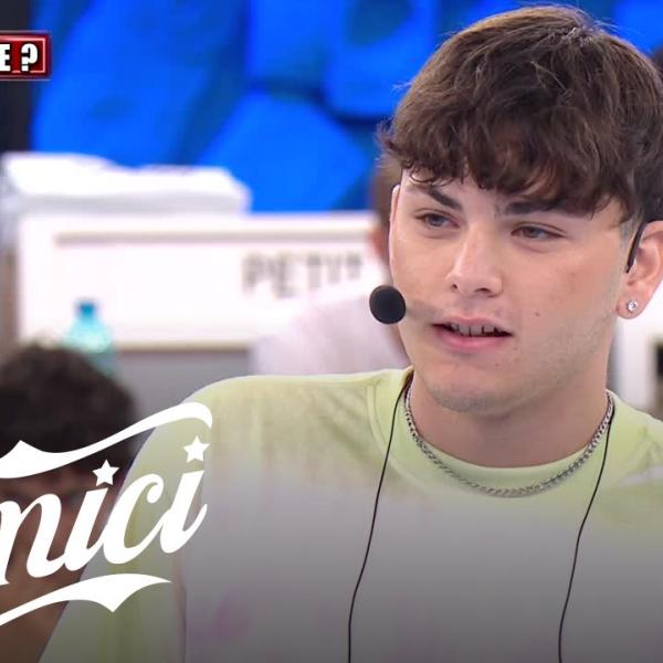 Chi è Petit? Età, vero nome, fidanzata e dove vive il cantante di “Amici 23”