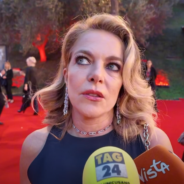 Claudia Gerini alla Festa del cinema di Roma racconta del suo ruolo nel  film “US. Palmese” sul red carpet insieme a Rocco Papaleo