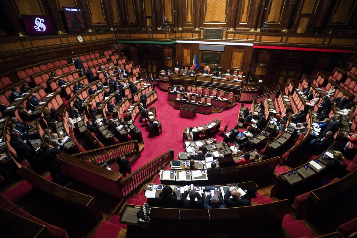 Dl Lavoro, maggioranza ko in Commissione Bilancio. L’opposizione: “…