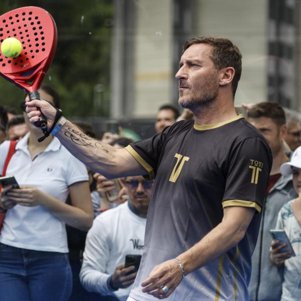 Totti e Vieri di nuovo in campo per il Padel: tanti ex calciatori coinvolti