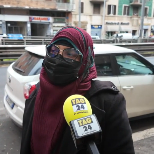 Banlieue di Roma, è Torpignattara ma sembra Dacca: viaggio nel quartiere bengalese e musulmano. Le donne con velo e volto coperto: “Lo vuole mio marito”  | VIDEO INCHIESTA