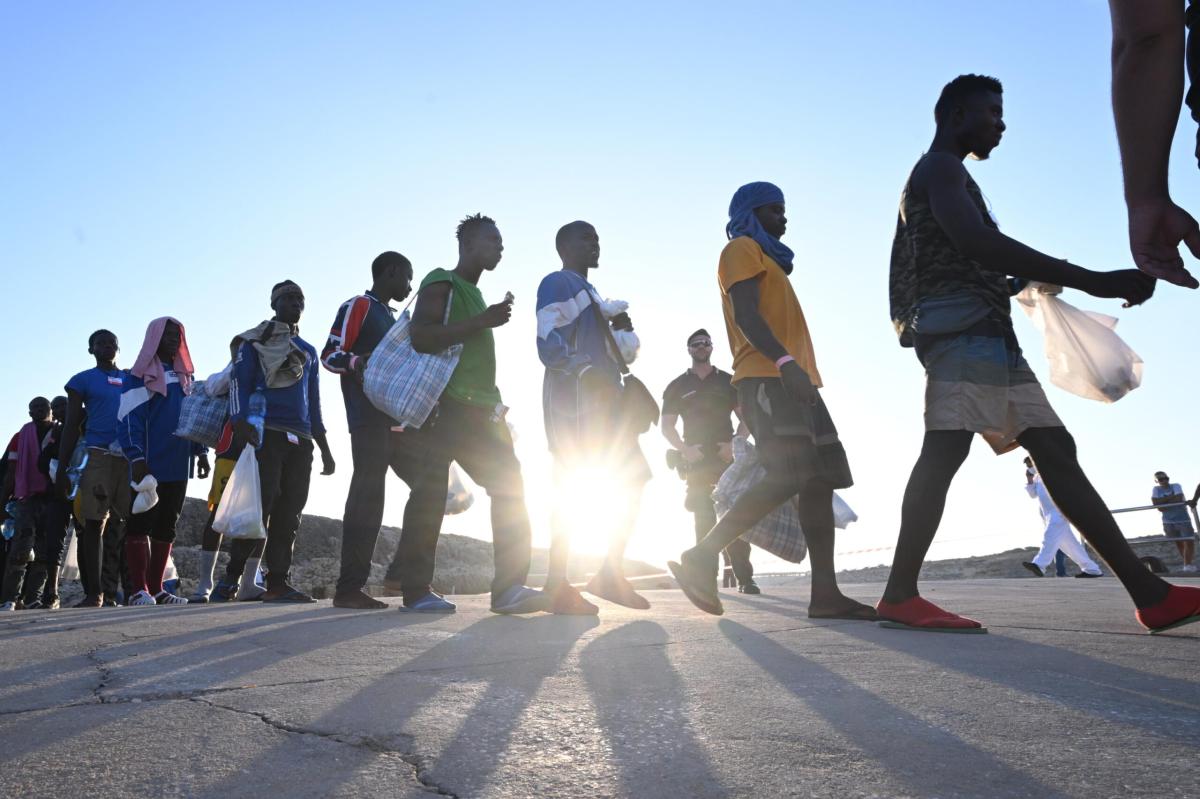 Migranti, l’hotspot di Lampedusa è stato svuotato