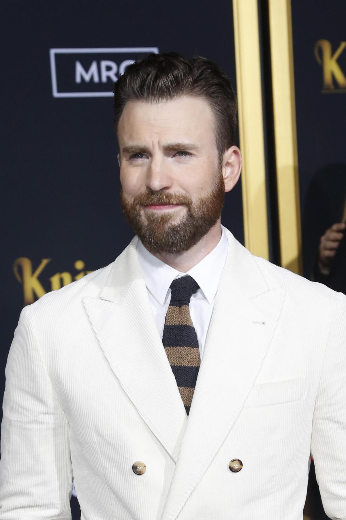 Chris Evans è l’uomo più sexy del mondo: “Mia madre sarà contentiss…