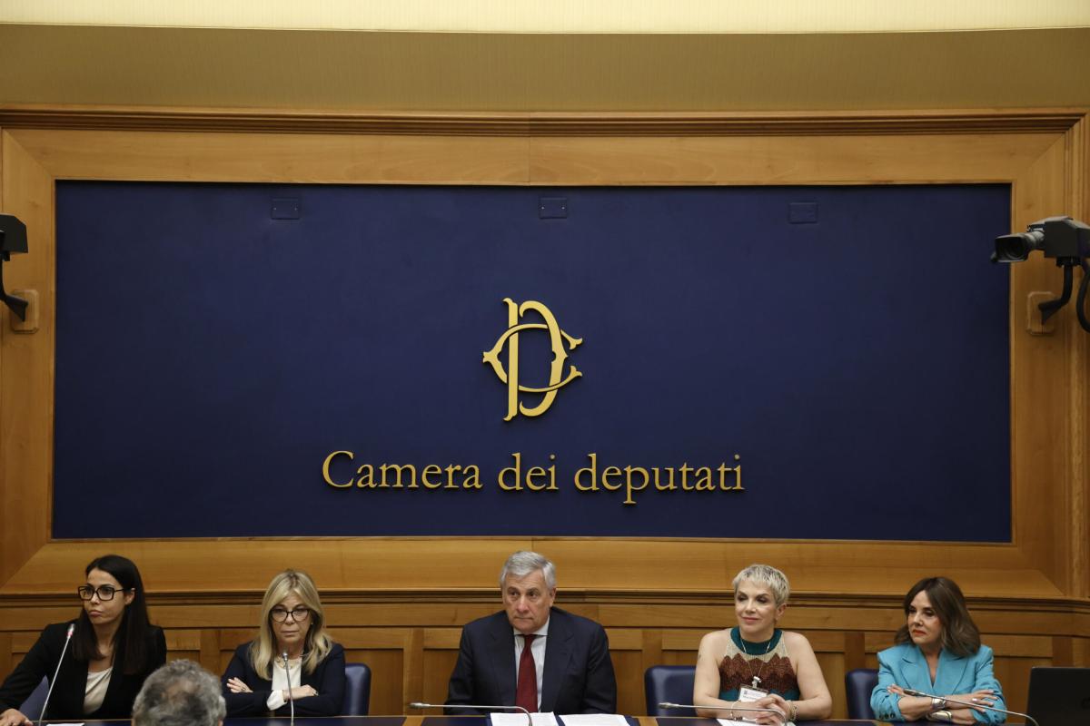 Oblio oncologico, c’è l’ok unanime della Camera. Ora tocca al Senato