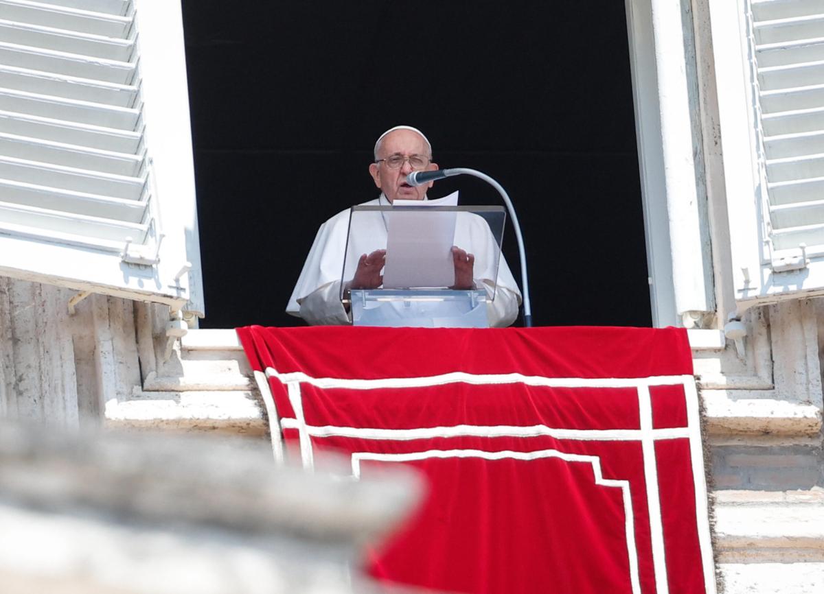 Il Papa all’Angelus di oggi: “Prego per la pace in Ucraina e Niger”