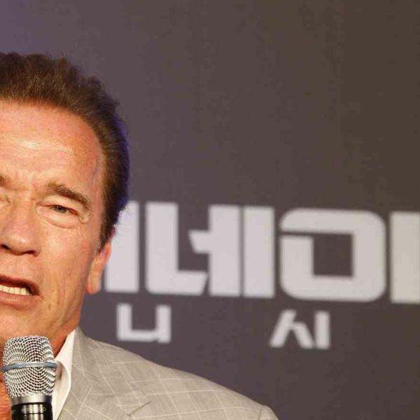 Schwarzenegger operato al cuore, l’attore sta bene e si dichiara “sempre più Terminator”