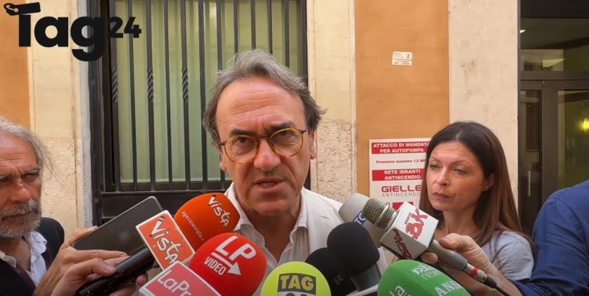 Campo largo, Renzi non è il benvenuto per Bonelli: “Abbiamo perso anche con lui…” | VIDEO