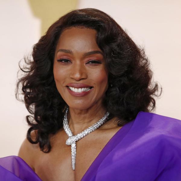 Meglio tardi che mai, la rivincita di Angela Bassett e Mel Brooks, premiati dall’Academy con l’Oscar 2024 alla carriera