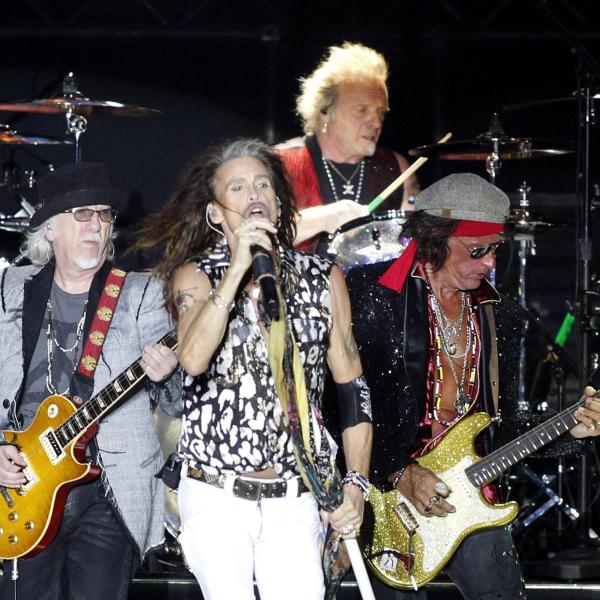 Aerosmith, ultimo tour per festeggiare i 50 anni di carriera