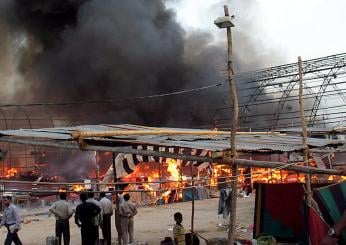 India, incendio fatale in una fabbrica di vernici: 11 morti a  Nuova Delhi