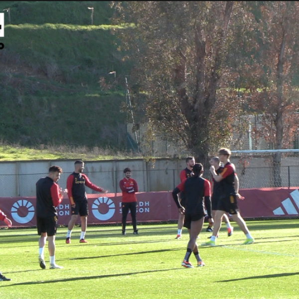 Roma – Feyenoord probabili formazioni, tutte le ultime da Trigoria per l’allenamento di rifnitura | VIDEO