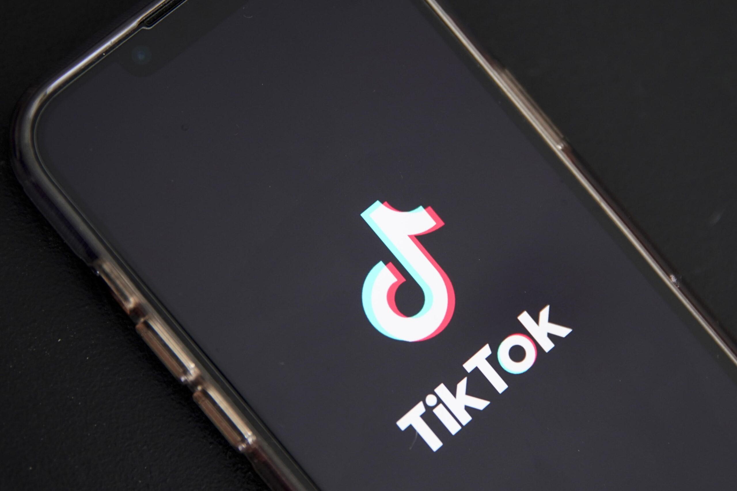 Caso TikTok: la società ByteDance aiuta la Cina a spiare gli attivisti di Hong Kong