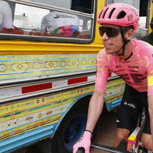 Ciclismo, ufficiale il ritiro di Rigoberto Urán a fine stagione