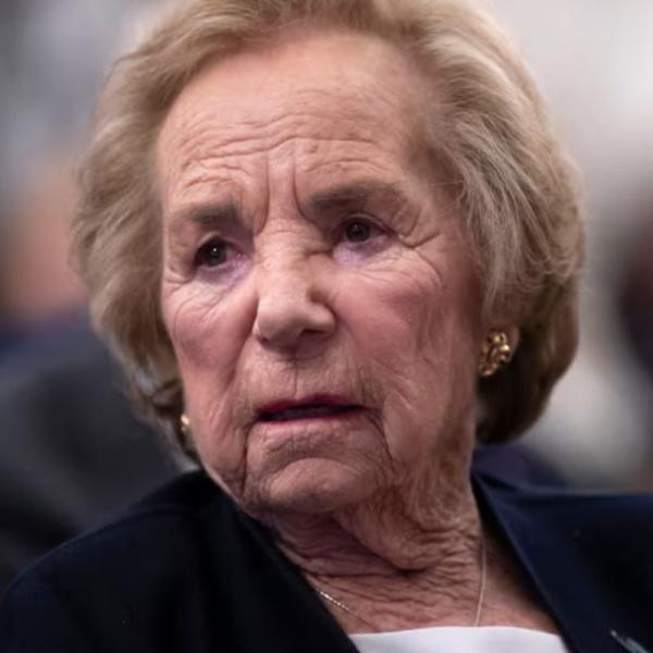 Addio a Ethel Kennedy, moglie di Bob, com’è morta e chi sono i suoi 11 figli