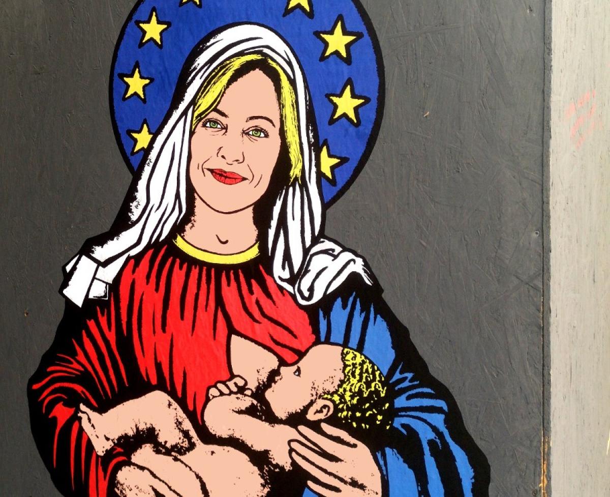 Milano, Meloni dipinta come la Madonna: il nuovo murale di Alexsandro Palombo, “Santa Giorgia” | FOTO