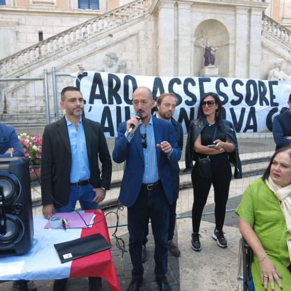 Roma Nuova ZTL Fascia Verde sospesa, chi può circolare dal 1 novembre 2023: le novità e le testimonianze dal Campidoglio | VIDEO