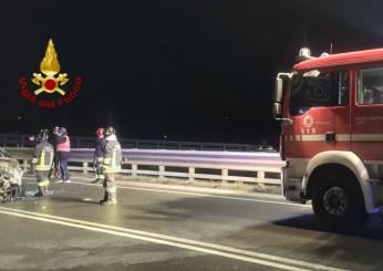 L’Aquila, incidente in via Antica Arischia: scontro fra due auto, un morto e un ferito