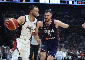 Basket, super Team USA contro la Serbia: Curry e compagni “demoliscono” gli avversari