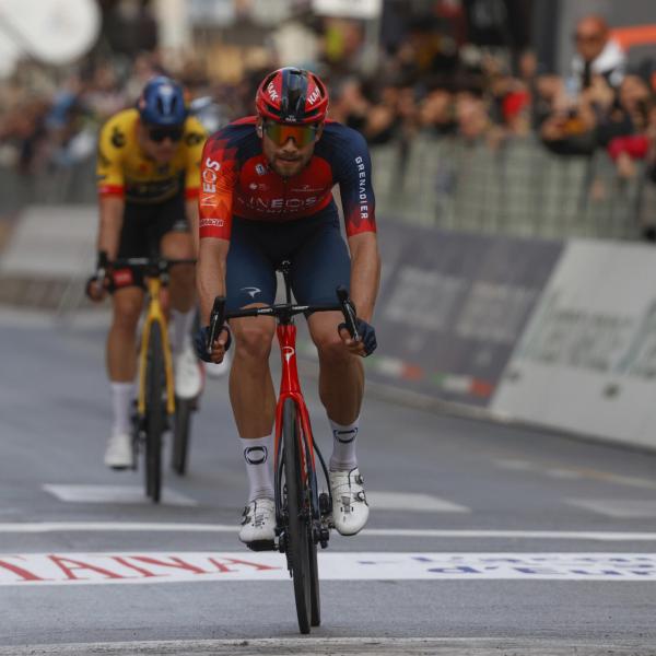 Milano-Sanremo 2023, Pippo Ganna: “Potevo seguire van der Poel”