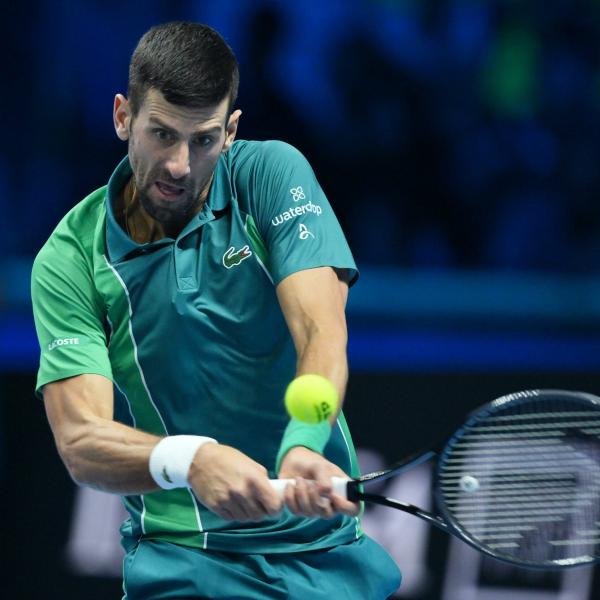 ATP Finals, Djokovic batte Alcaraz: ora sfiderà Sinner in finale