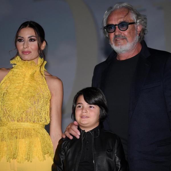 Flavio Briatore e Elisabetta Gregoraci insieme per il compleanno dell’imprenditore: “Auguri boss della famiglia, 20 anni che ti supporto e sopporto”