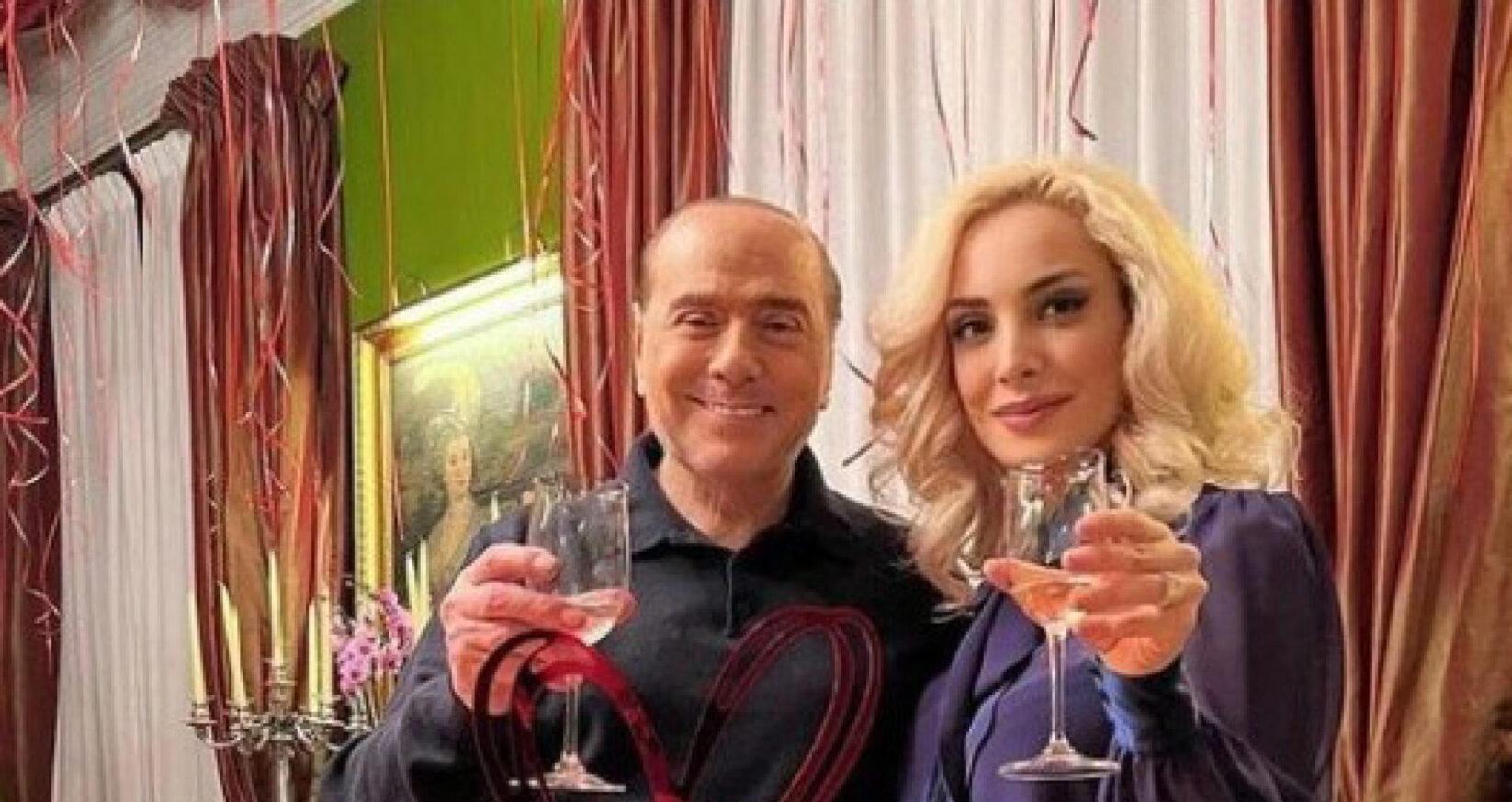 Marta Fascina: “Ho perso l’amore della mia vita”. Lei accanto a Berlusconi fino alla fine