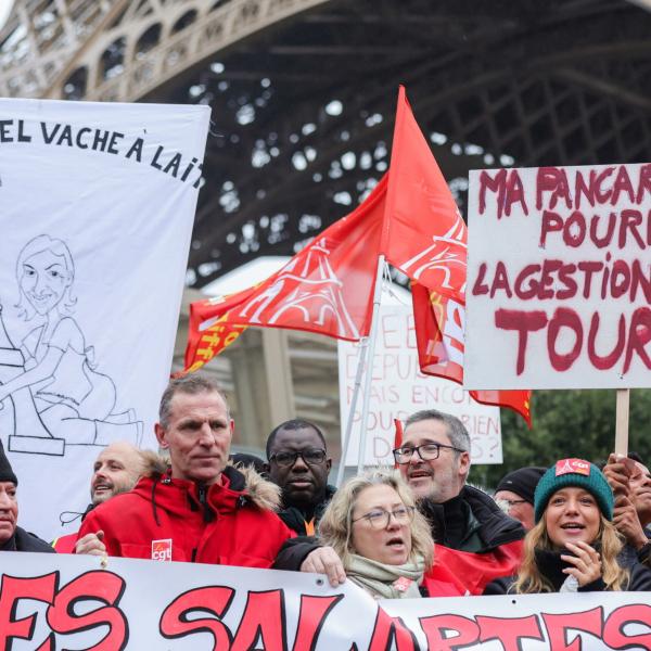 Francia, la Torre Eiffel chiusa per il quarto giorno consecutivo a causa dello sciopero del personale