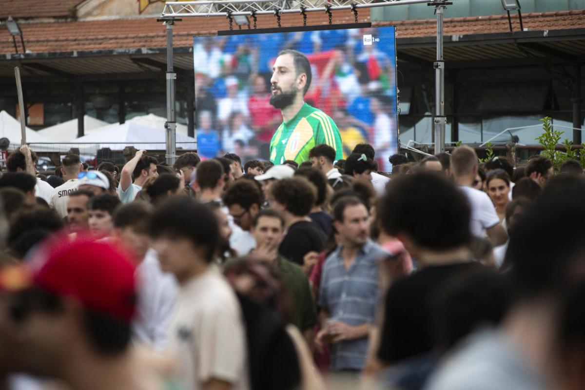 Italia, i tifosi dopo l’eliminazione da Euro 2024: “Non ha funzionato niente, c’era da aspettarselo”. E spunta il nome di Ranieri | VIDEO