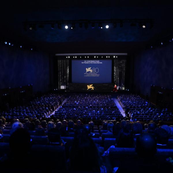 Venezia 80, i premi della Mostra del Cinema 2023 con il vincitore del Leone d’Oro | DIRETTA