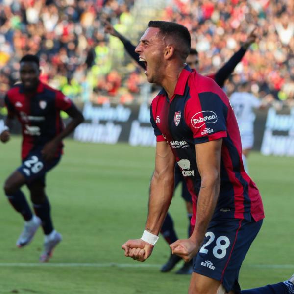 Viola e Zappa firmano il successo Cagliari: 2-1 al Genoa. Cronaca e tabellino