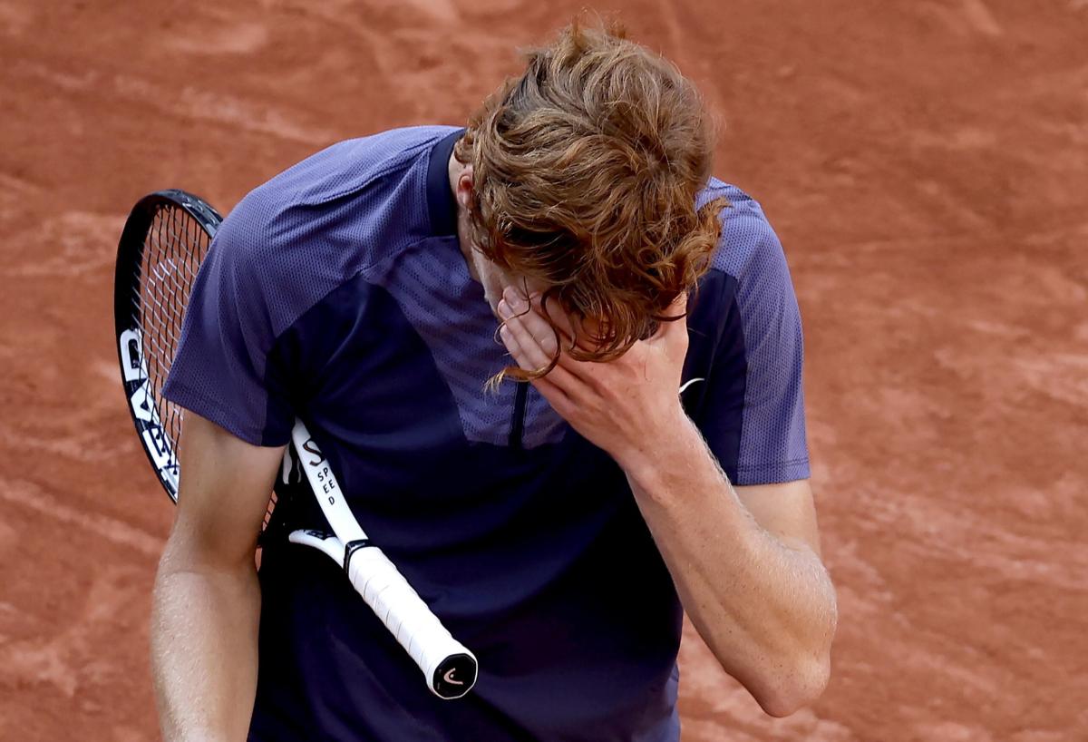 Roland Garros, clamoroso Sinner! Sconfitto in 5 set da Daniel Altmaier