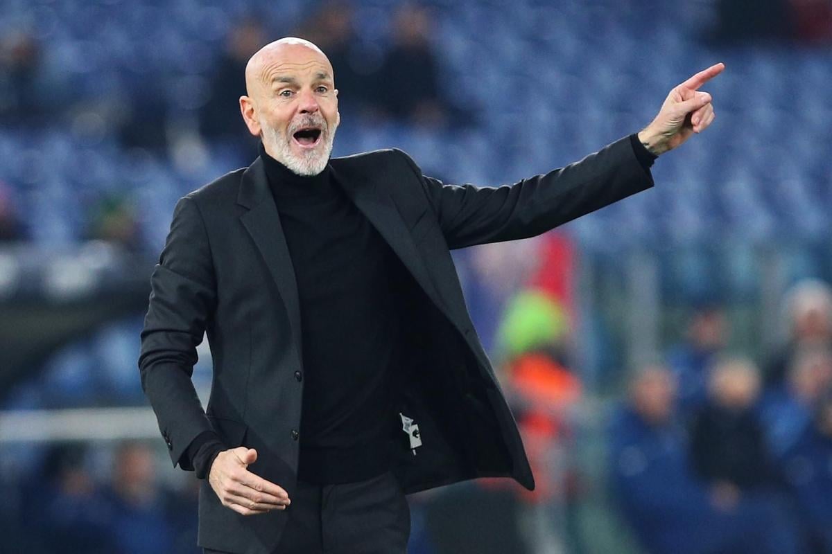 Panchina d’oro a Pioli: “Dedico il premio a chi ha lavorato con me”