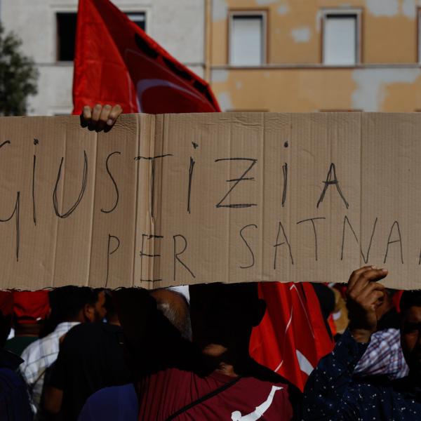 Satnam Singh, l’autopsia conferma che avrebbe potuto salvarsi, ira dell’opposizione