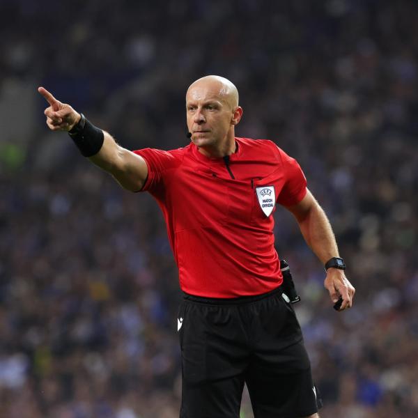 Champions League, Marciniak confermato arbitro di Inter-City