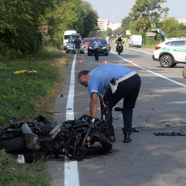 Chi è Bruno Arena, il 40enne morto in uno schianto stradale con la moto nei pressi di Acireale