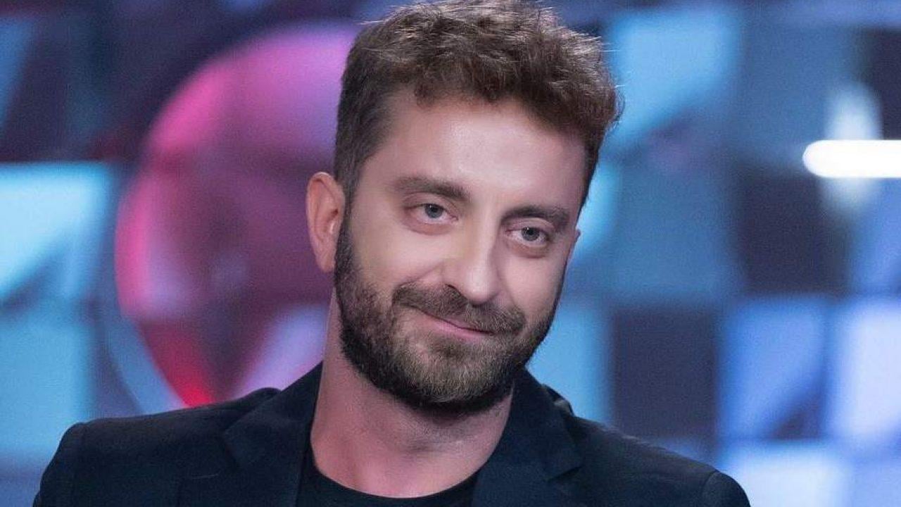 Stefano Corti: età, moglie, figli, altezza e dove vive il comico