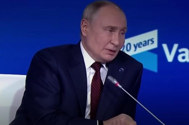 Cosa intende Putin con “fine del vecchio ordine mondiale”? La vittoria di Trump esalta il Cremlino