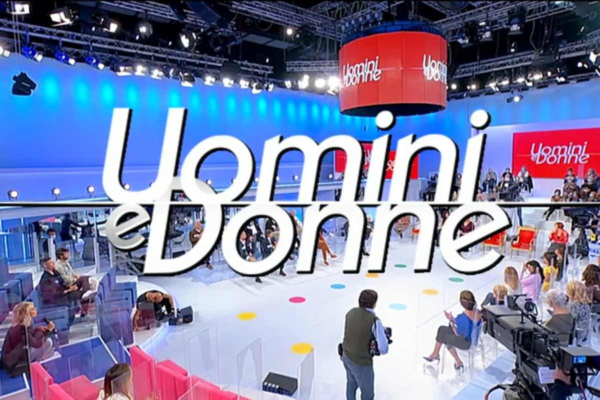 Uomini e Donne, Ida Platano a Mario: “Ti ho dimostrato che mi piaci, sento che io non ti piaccio davvero”