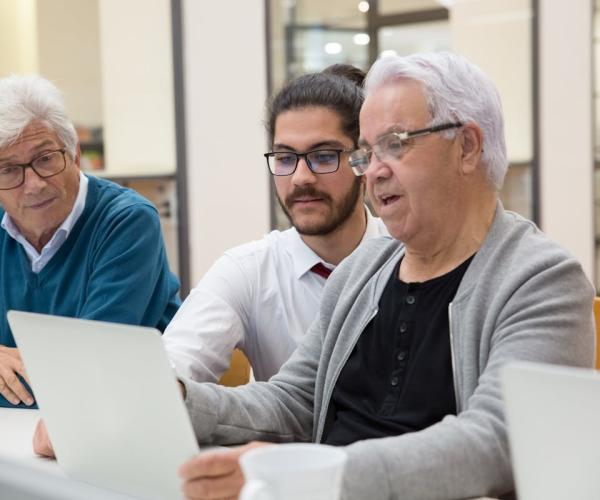 Pensione anticipata a 64 anni con la previdenza complementare: a chi è rivolta e come funziona