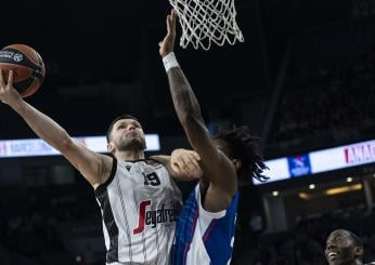 Basket, la Virtus Bologna in campo contro Brindisi nel posticipo