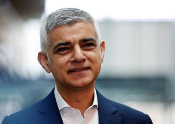 Chi è Sadiq Khan, biografia e carriera politica del sindaco di Londra