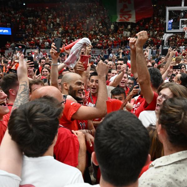 Basket, l’Olimpia Milano vince Gara 7 e conquista il 30° Scudetto nella storia